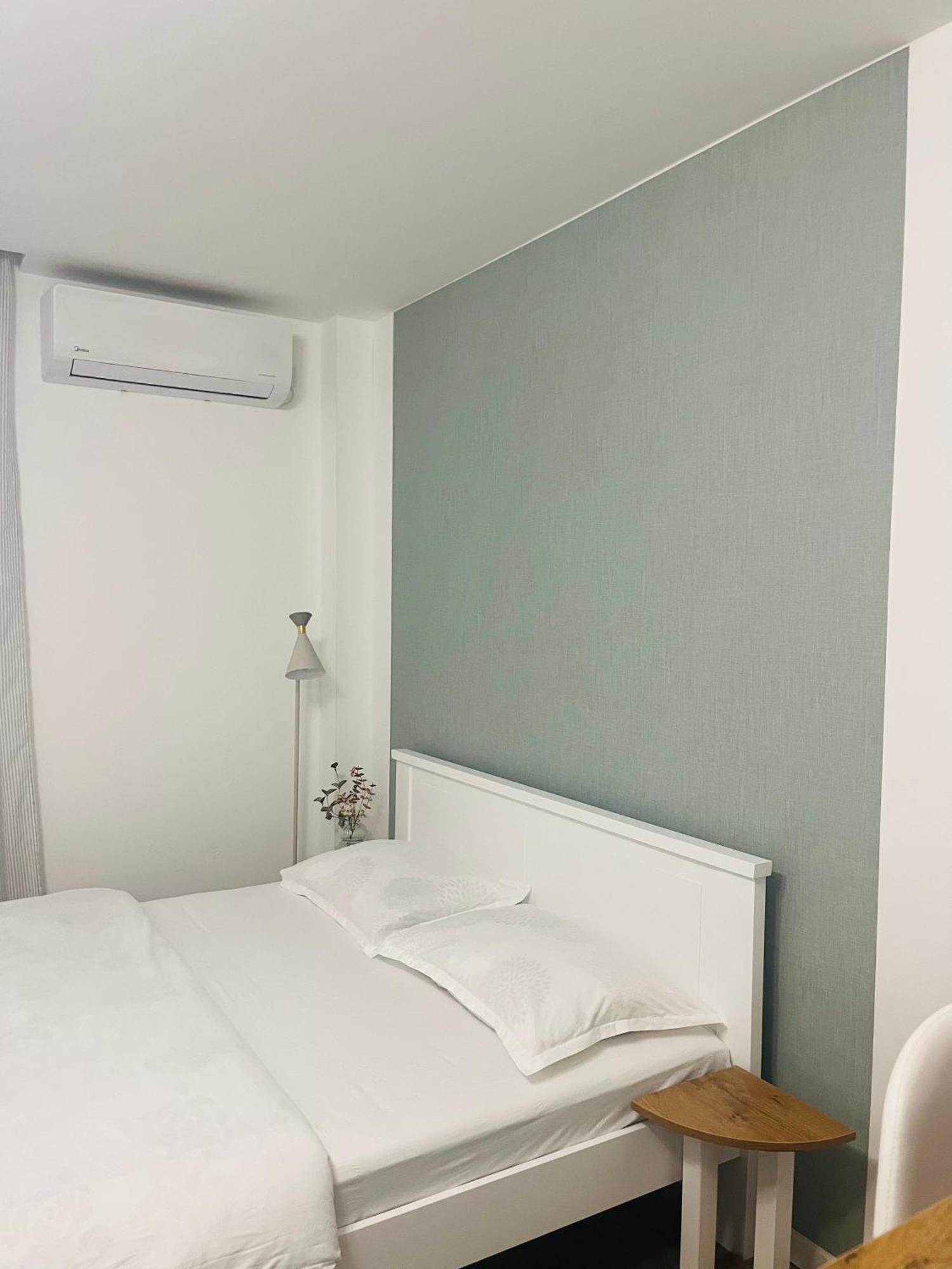 Beoair Apartments Surčin Extérieur photo